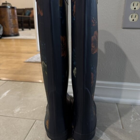 Sociology Women’s Tall Blue Floral Rain Boots Size 6 Waterproof Matte Rubber - Picture 4 of 8